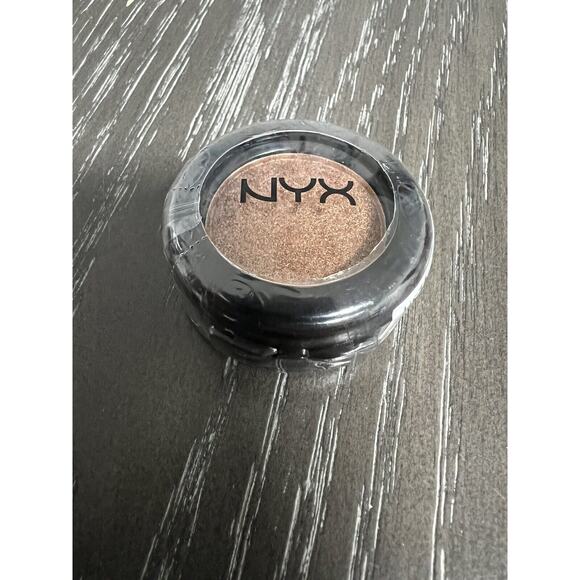 NYX Hot Singles Eye Shadow HS74 Gold Lust New, Sealed - Picture 2 of 4